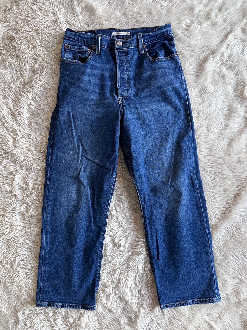 Levi's Ribcage Straight Women's Straight Leg Jeans in Dark Blue Size 31